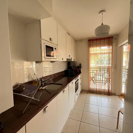 Appartement Arcachon: T4 Confort Avec Balcon Et Parking - Fr-1-319-622 *
